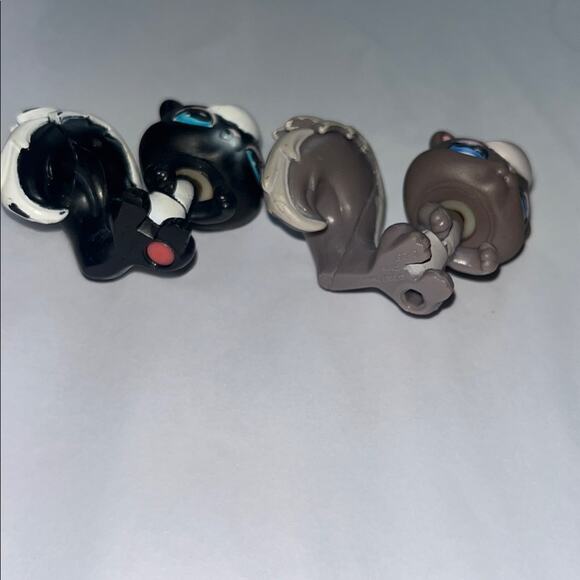 Littlest Pet Shop Squirrel Skunk Bundle - Picture 3 of 3